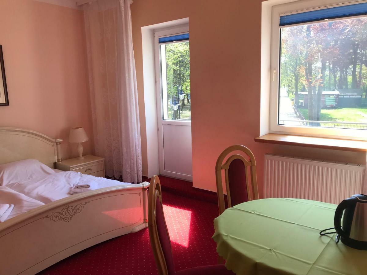 Zajazd Dajana Ustka Exteriér fotografie